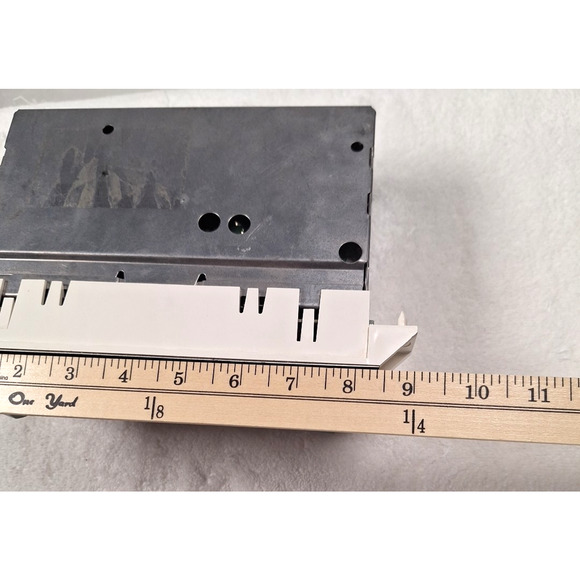 OEM Chrysler Radio Receiver AM FACTORY 1980- - Picture 7 of 10